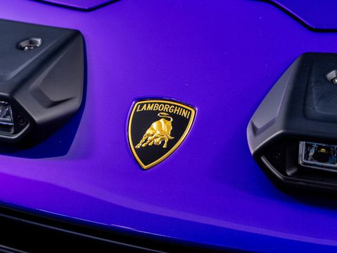 Used 2024 Lamborghini Huracan Sterrato image 30