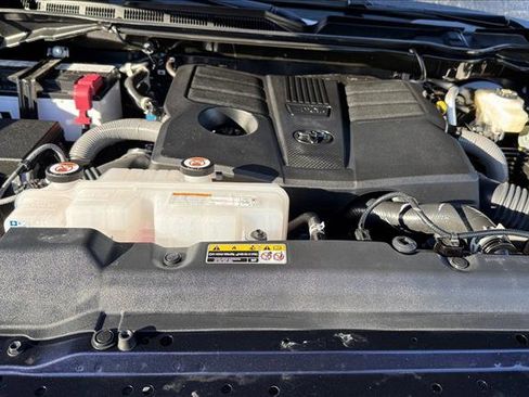 Certified 2025 Toyota Tundra SR5 image 18