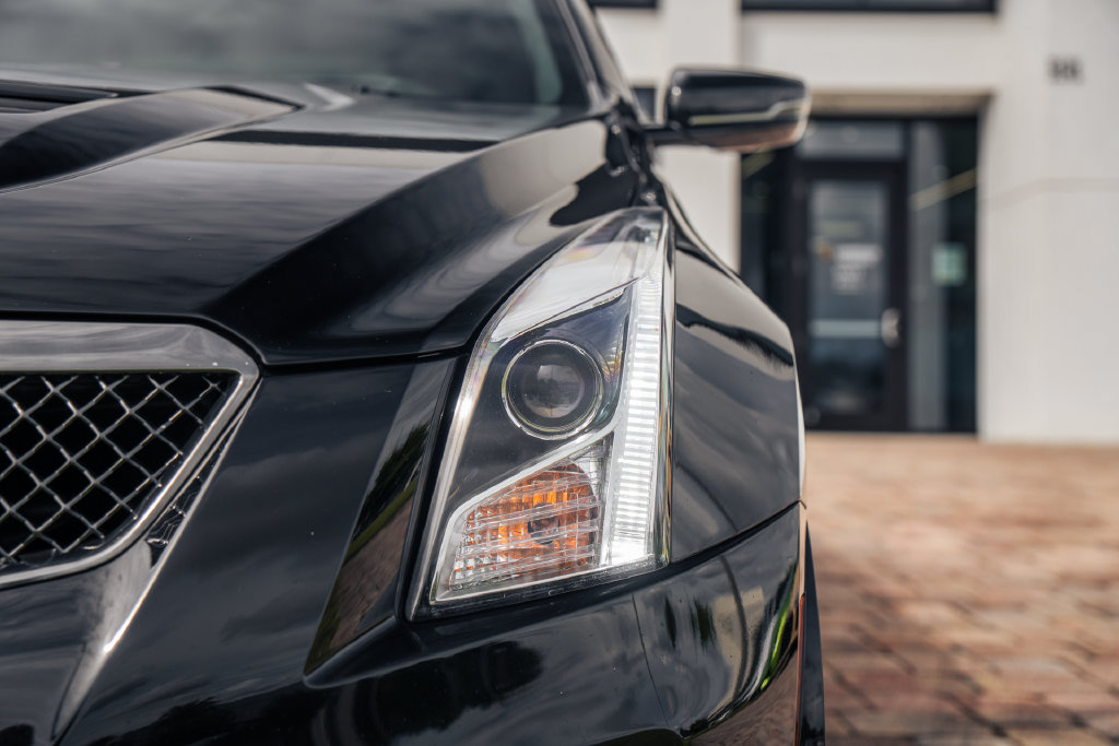 Used 2017 Cadillac ATS V w/ Carbon Black Package RWD image 10