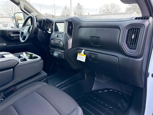 New 2026 GMC Sierra 3500 Pro w/ Convenience Package image 18