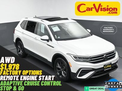 Used 2023 Volkswagen Tiguan SE w/ Panoramic Sunroof Package