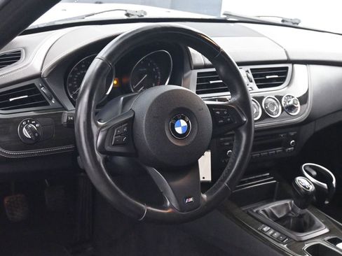 Used 2012 BMW Z4 sDrive28i image 18