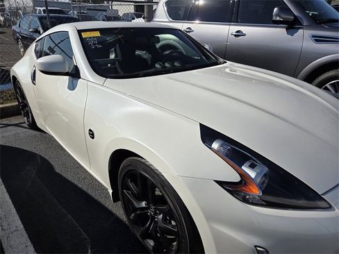 Certified 2020 Nissan 370Z Touring w/ Aerodynamics Package image 9
