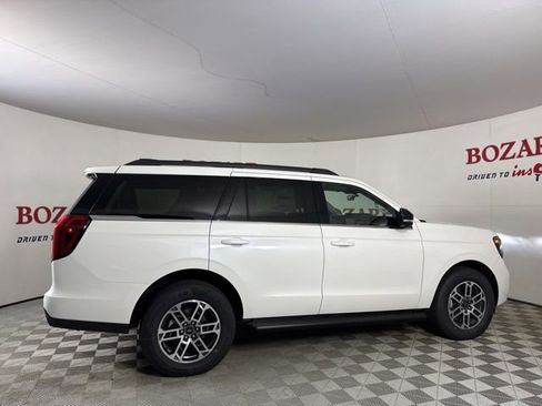 New 2025 Ford Expedition Active image 8