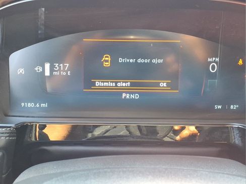 Used 2024 Lincoln Corsair AWD w/ Equipment Group 101A image 7