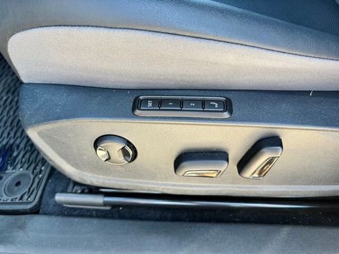 Used 2023 Volkswagen ID.4 Pro S image 11