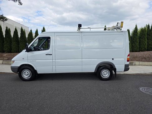 Used 2006 Dodge Sprinter 2500 w/ PWR Convenience Group image 8