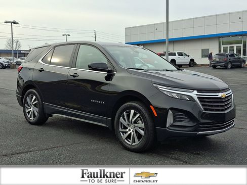 Used 2022 Chevrolet Equinox LT image 1