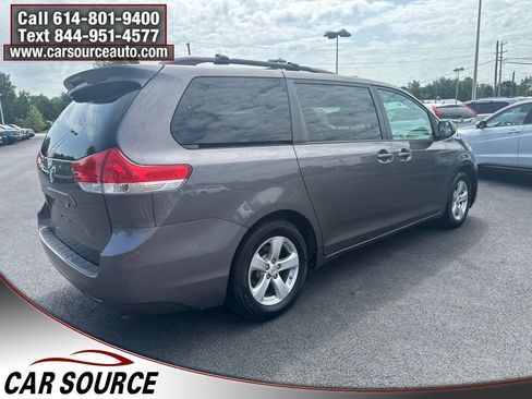 Used 2013 Toyota Sienna LE w/ Towing Pkg FWD image 8