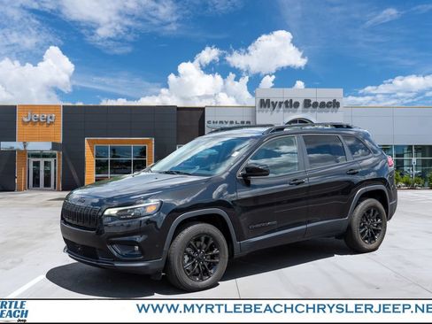 Certified 2023 Jeep Cherokee Altitude Lux AWD/4WD image 1