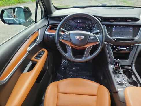 Certified 2023 Cadillac XT5 Premium Luxury AWD/4WD image 19