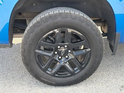 Used 2024 Chevrolet Silverado 1500 RST AWD/4WD image 38