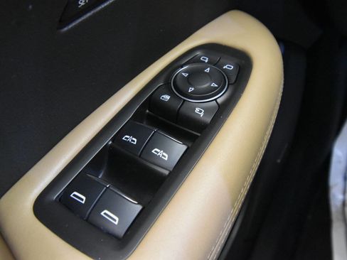 Used 2020 Cadillac XT6 Sport w/ Platinum Package image 32