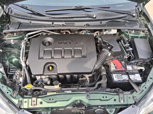 Used 2015 Toyota Corolla LE image 34