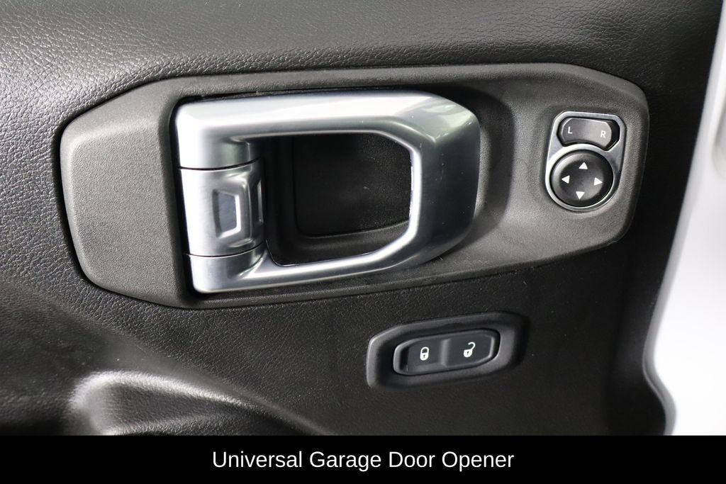 Used 2023 Jeep Wrangler Unlimited w/ Cold Weather Group AWD/4WD image 20