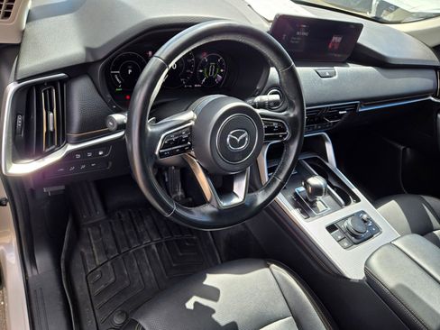 Certified 2024 MAZDA CX-90 Plug-In Hybrid w/ Premium Pkg AWD/4WD image 18