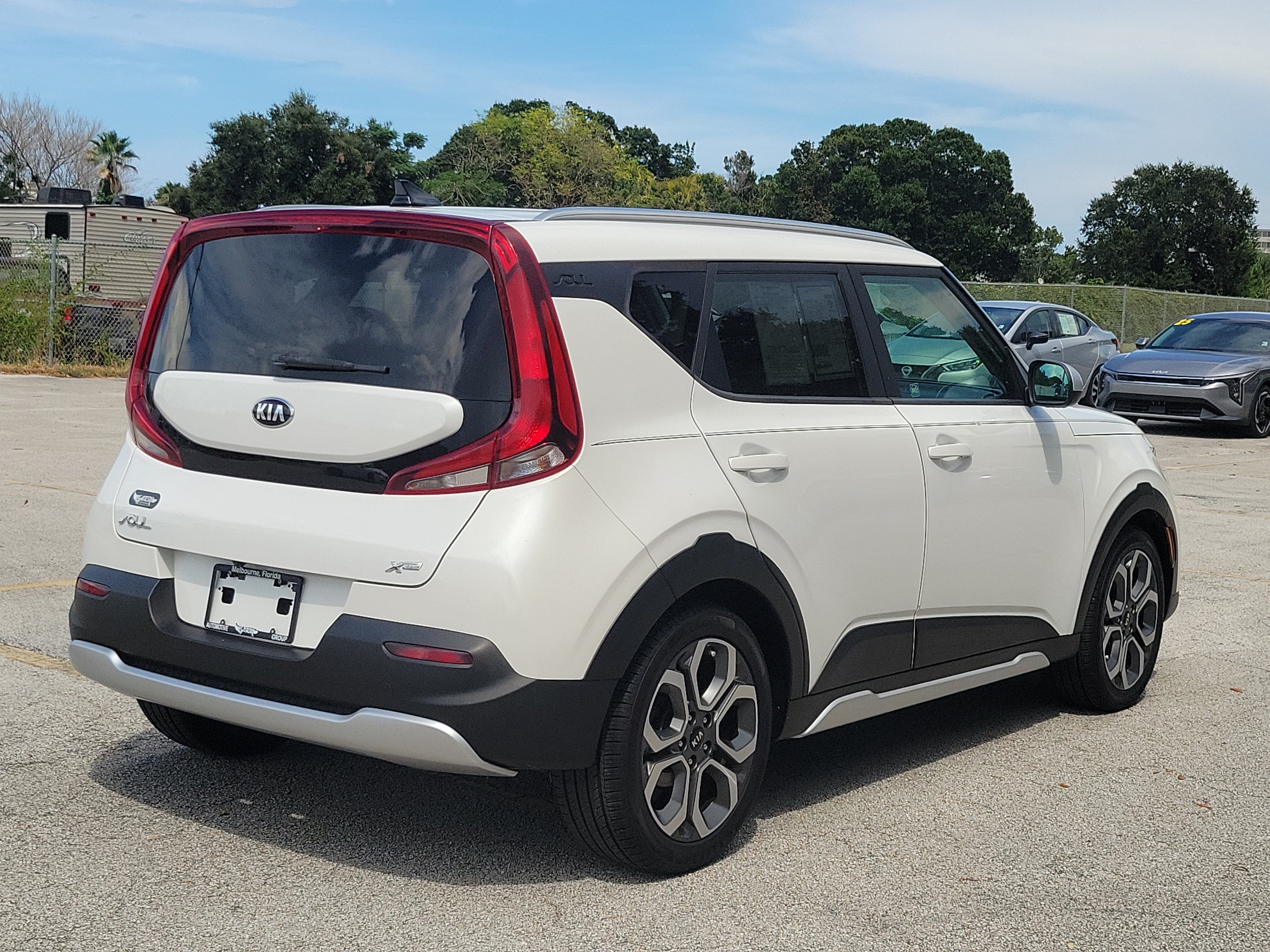 Used 2020 Kia Soul X-Line FWD image 4