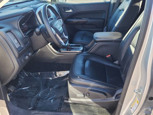 Used 2016 GMC Canyon SLT w/ Driver Alert Package image 13