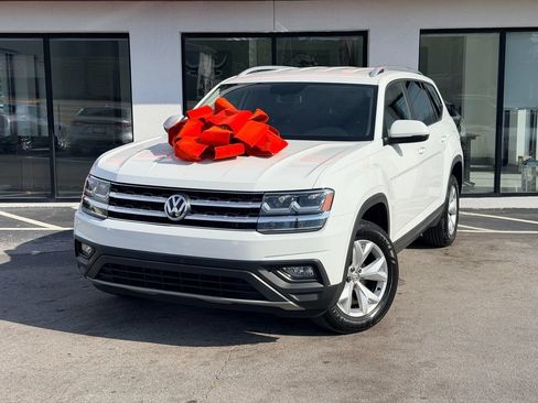 Used 2018 Volkswagen Atlas SE FWD image 1