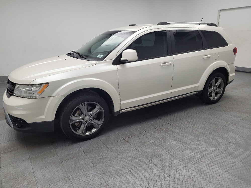 Used 2017 Dodge Journey Crossroad FWD image 2