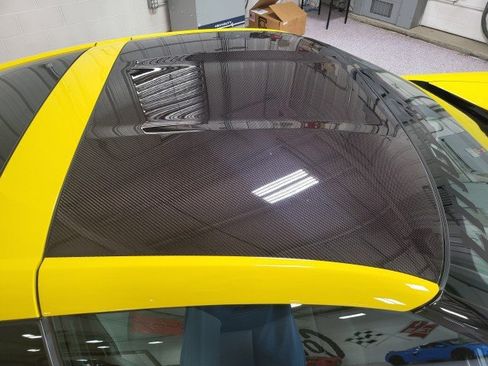 Used 2019 Chevrolet Corvette Z06 RWD image 9