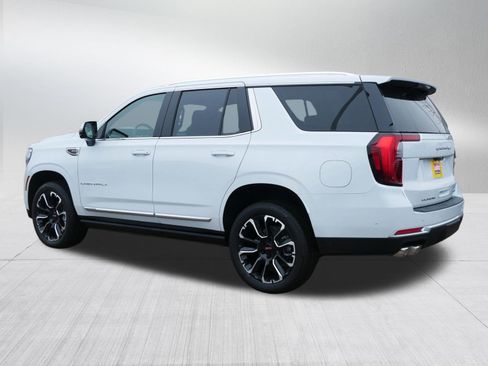New 2026 GMC Yukon Denali w/ Denali Reserve Package image 2
