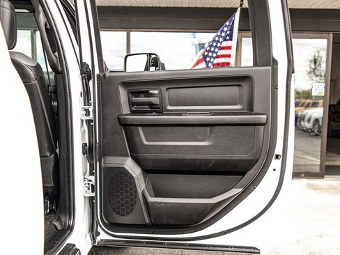 Used 2022 RAM 2500 Tradesman AWD/4WD image 36