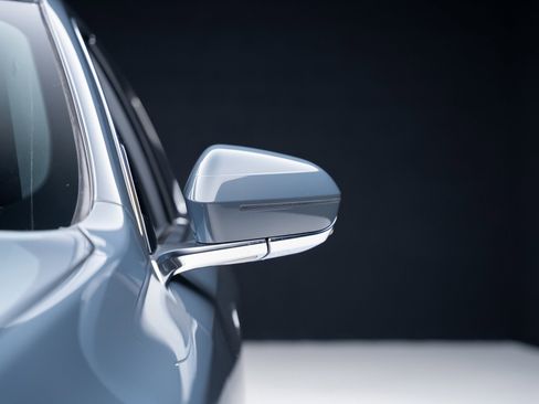 Used 2023 BMW i7 xDrive60 image 16