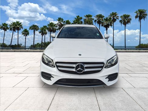 Used 2019 Mercedes-Benz E 300 image 3