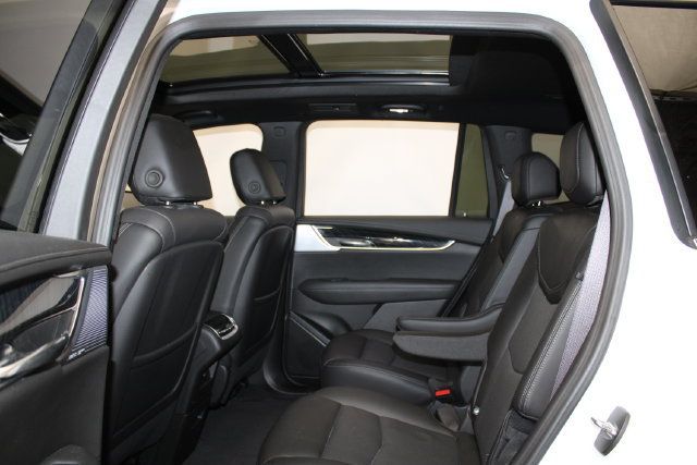 Certified 2024 Cadillac XT6 Premium Luxury AWD/4WD image 10