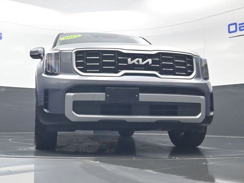 Used 2025 Kia Telluride S AWD/4WD image 43
