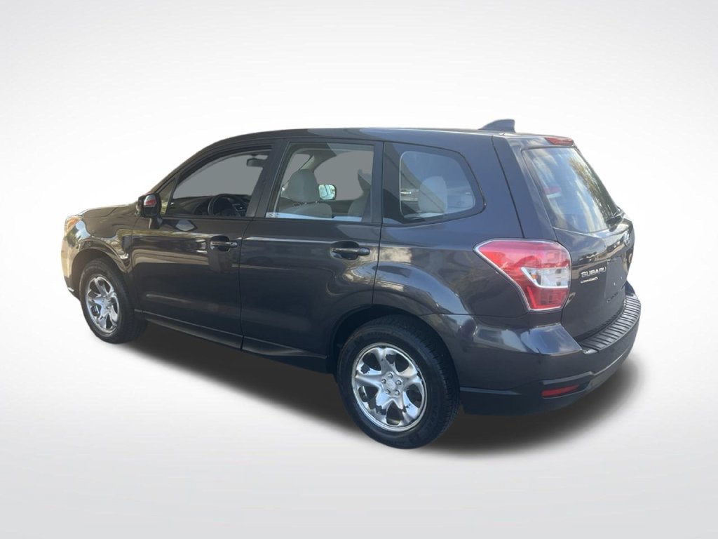 Used 2016 Subaru Forester 2.5i AWD/4WD image 42