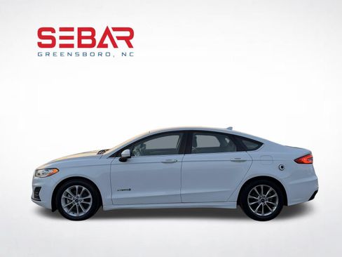 Used 2019 Ford Fusion SE FWD image 9