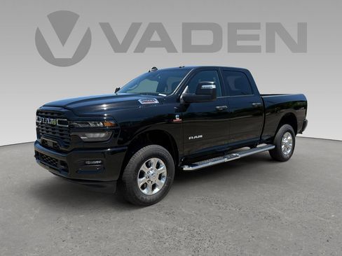 New 2026 RAM 2500 Big Horn AWD/4WD image 20