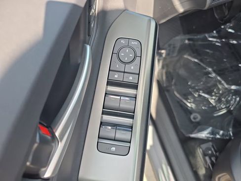 New 2026 Subaru Uncharted AWD image 13