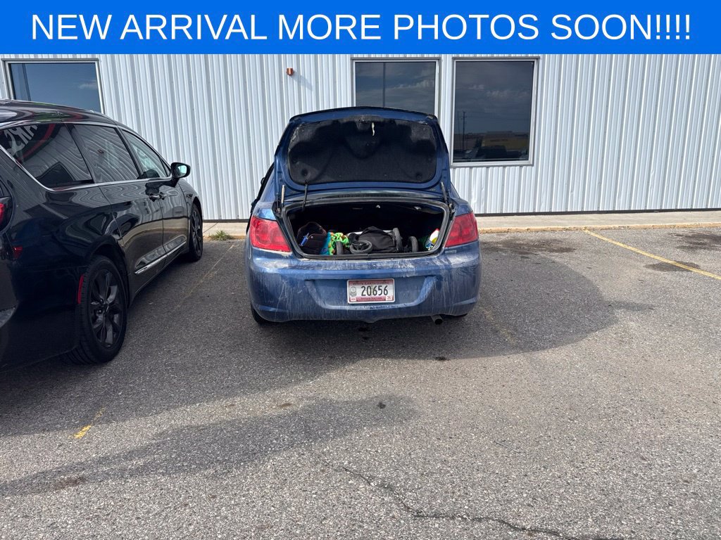 Used 2010 Chrysler Sebring Limited FWD image 7