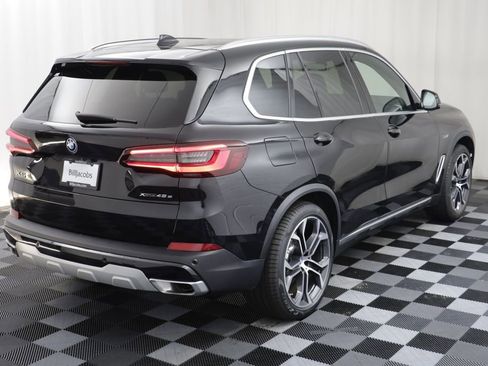 Certified 2023 BMW X5 xDrive45e w/ Executive Package AWD/4WD image 21