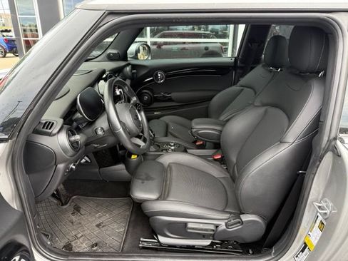 Used 2024 MINI Cooper S FWD image 2