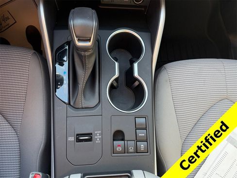 Used 2023 Toyota Highlander Platinum image 23