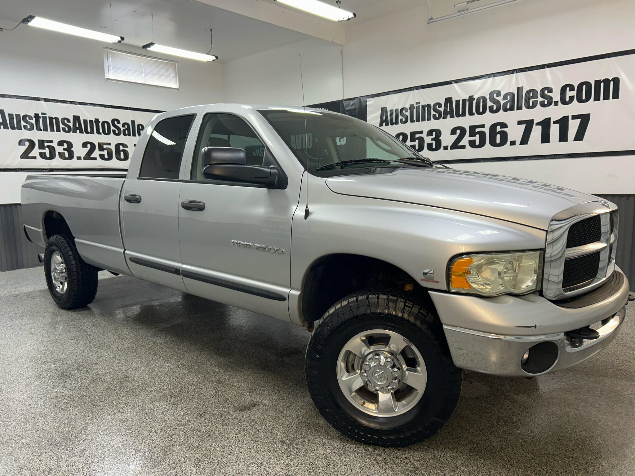 Used 2005 Dodge Ram 2500 Truck SLT w/ Quad Cab Big Horn Value Group AWD/4WD image 1