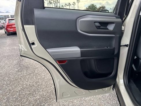 Used 2025 Ford Bronco Sport Badlands image 22