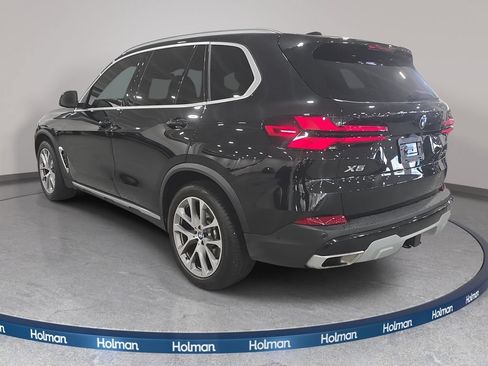 Used 2024 BMW X5 xDrive40i w/ Premium Package AWD/4WD image 8
