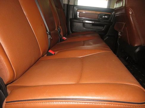 Used 2016 RAM 2500 Longhorn w/ Convenience Group AWD/4WD image 35
