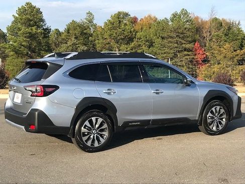 Certified 2025 Subaru Outback Touring w/ Popular Package #2 image 3