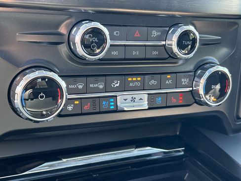 New 2026 Ford F350 Lariat AWD/4WD image 21