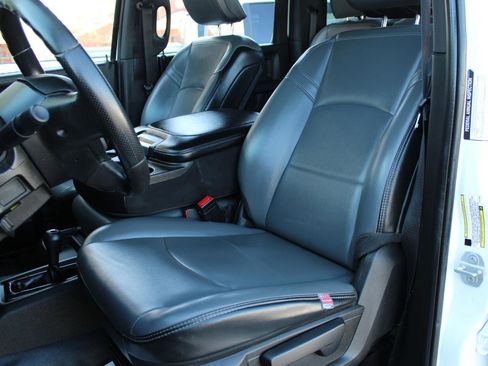 Used 2023 RAM 3500 Tradesman image 23