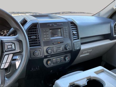 Used 2017 Ford F150 XL w/ Equipment Group 101A Mid AWD/4WD image 7