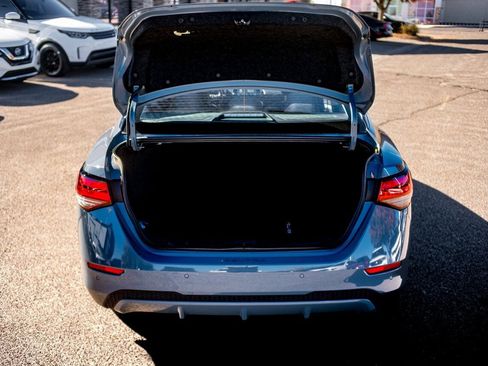 Used 2024 Nissan Sentra SV image 31