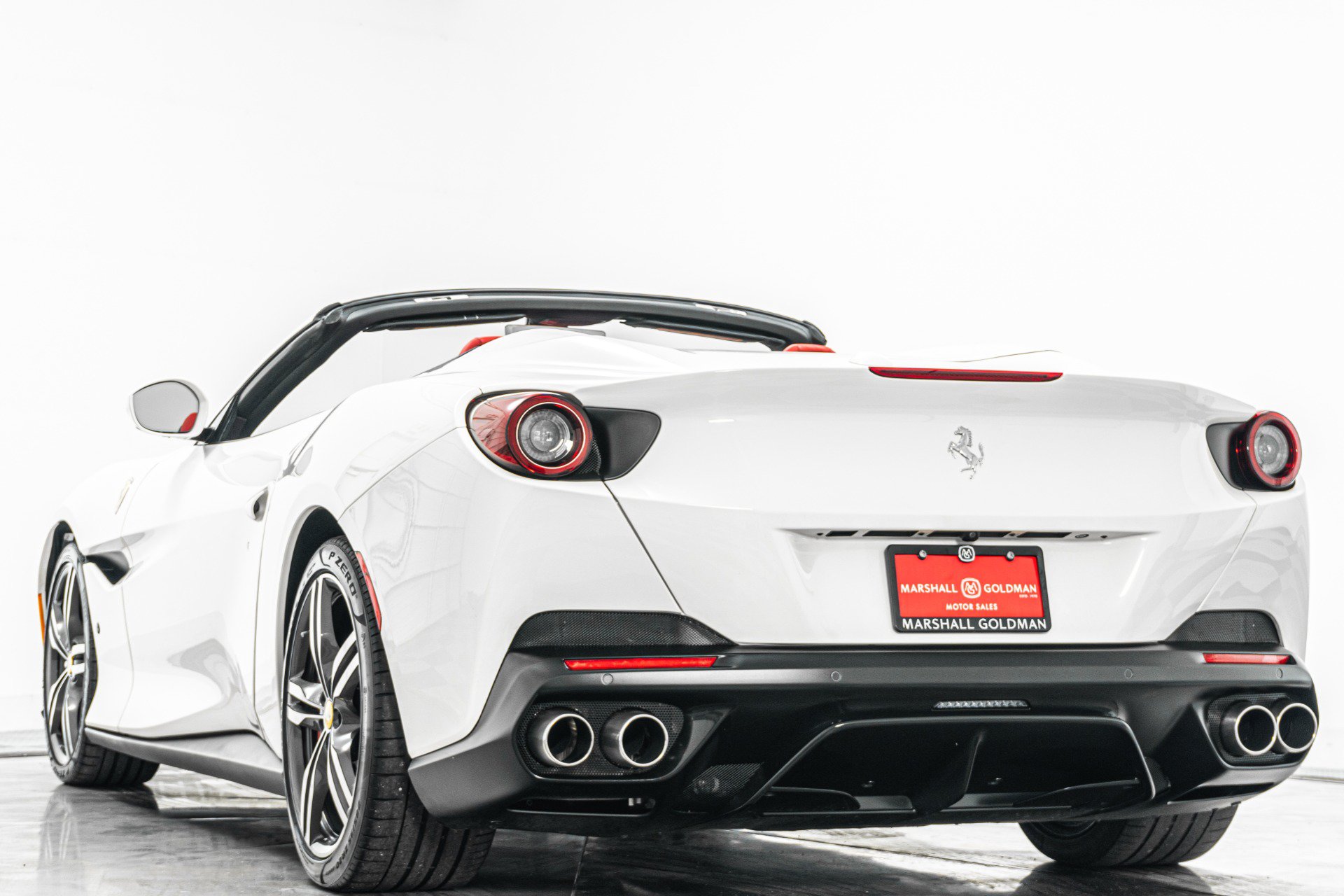 Used 2019 Ferrari Portofino RWD image 7