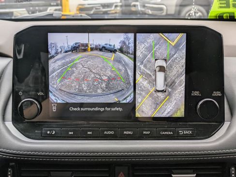 Used 2022 Nissan Rogue SL w/ SL Premium Package image 20